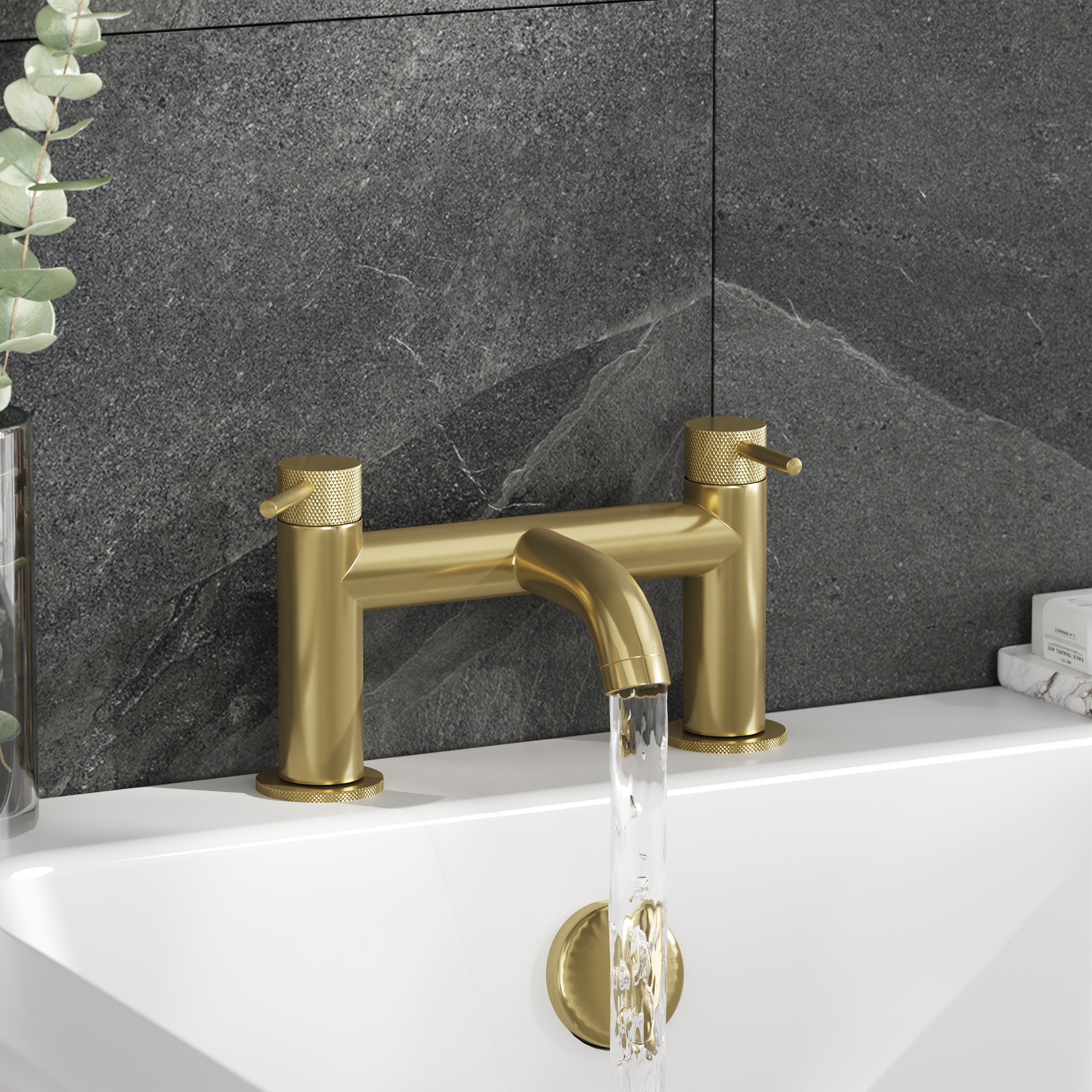 Litchfield ORO Brushed Brass Bath Filler Mixer Tap – Luxury Knurled Dual Lever Design - Image 2